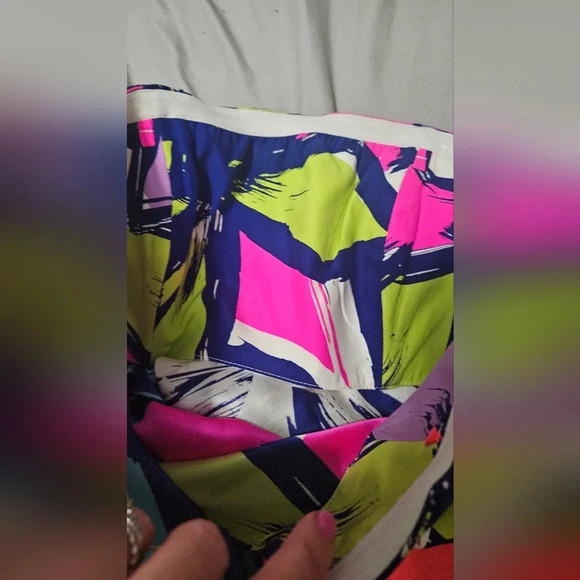ALICE + TRIXIE Strapless Floral-Print Ruffle Dress. Size XS - Picture 2 of 10